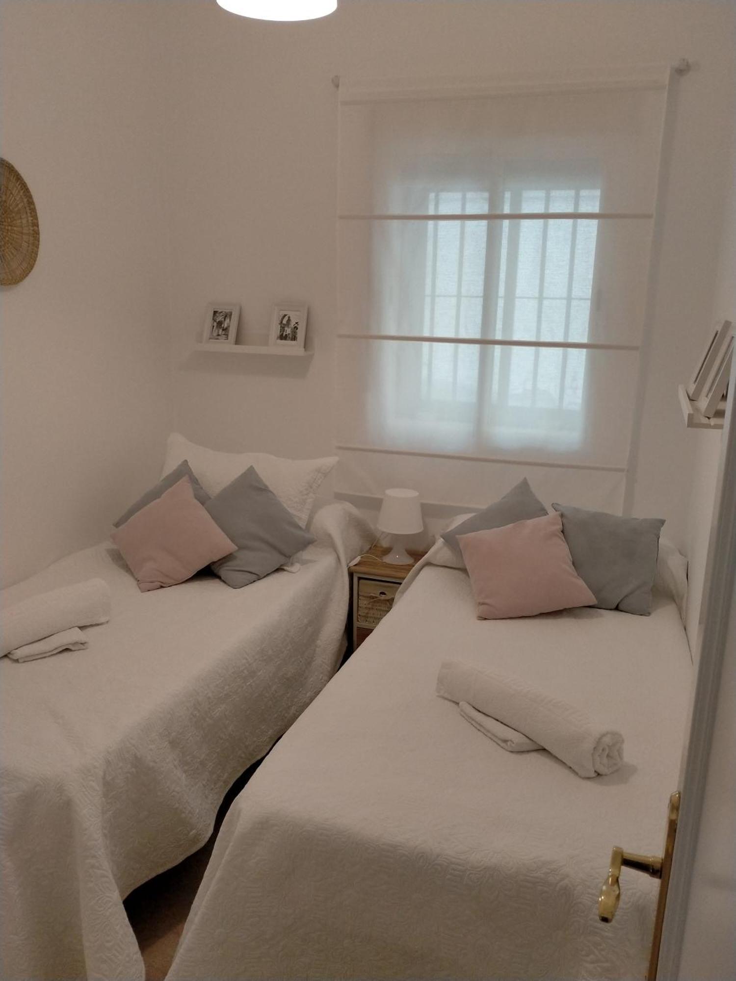 Apartamento Las Tres Lunas Sanlúcar de Barrameda Eksteriør billede